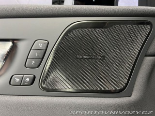 Volvo Ostatní modely XC60 T8 AWD R-DESIGN, WEBASTO, 2020