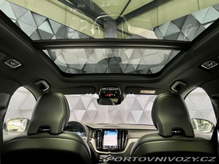 Volvo Ostatní modely XC60 T8 AWD R-DESIGN, WEBASTO, 2020