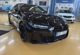 BMW M4 3,0   COMPETITION X DRIVE