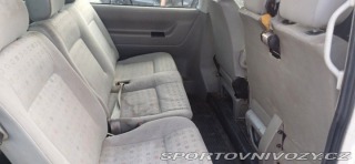 Volkswagen Ostatní modely Caravelle 2,5   T4 tdi 75kw long 1800
