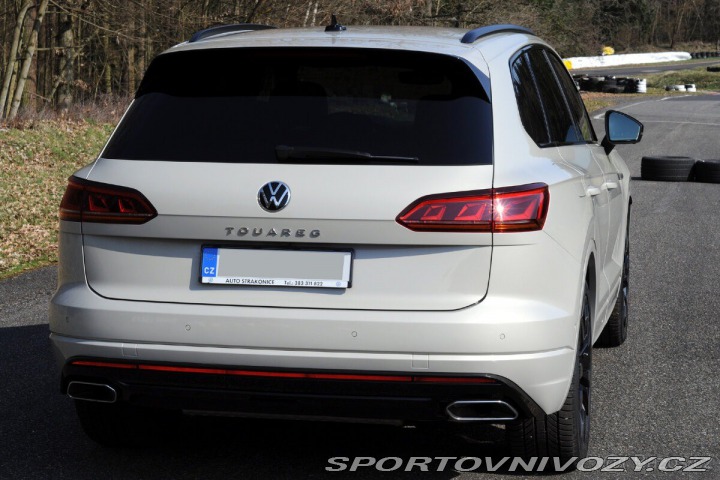 Volkswagen Ostatní modely Touareg 3,0 TDI R-Line | 252 kW 2020