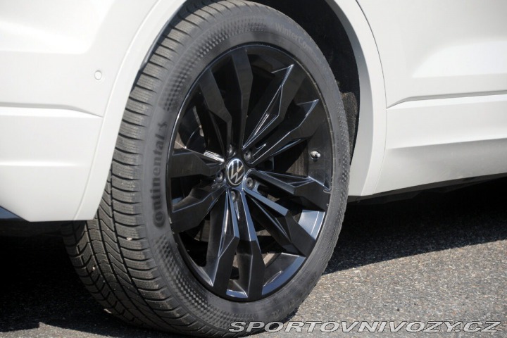 Volkswagen Ostatní modely Touareg 3,0 TDI R-Line | 252 kW 2020