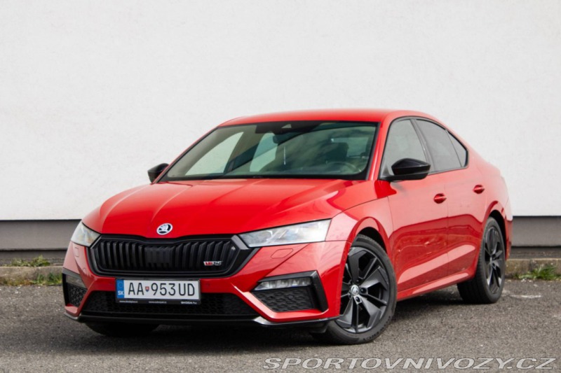 Škoda Octavia RS 2.0 TDI RS / DSG / 147kW