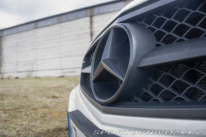 Mercedes-Benz C 300 4MATIC 170 kW / NA S 2011