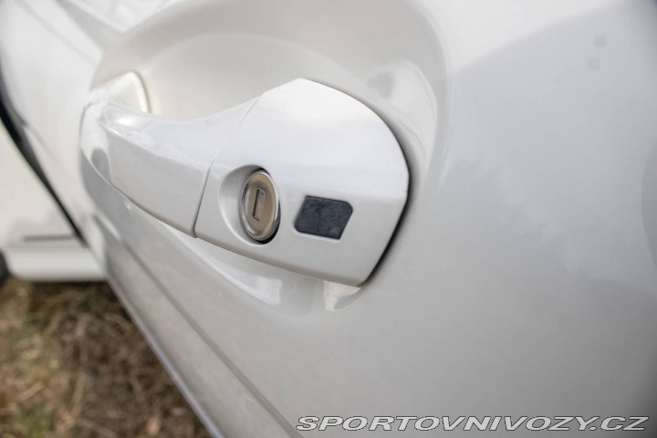 Mercedes-Benz C 300 4MATIC 170 kW / NA S 2011