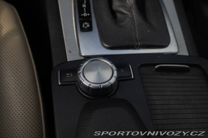 Mercedes-Benz C 300 4MATIC 170 kW / NA S 2011