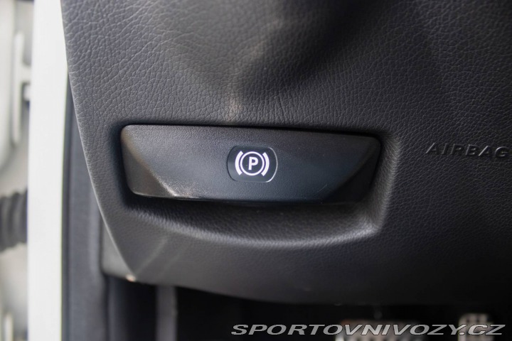 Mercedes-Benz C 300 4MATIC 170 kW / NA S 2011