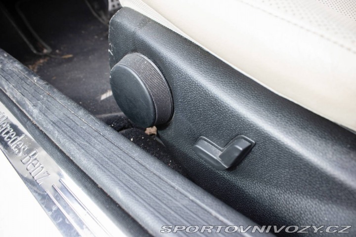 Mercedes-Benz C 300 4MATIC 170 kW / NA S 2011