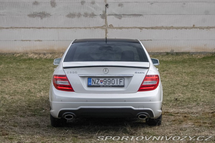 Mercedes-Benz C 300 4MATIC 170 kW / NA S 2011