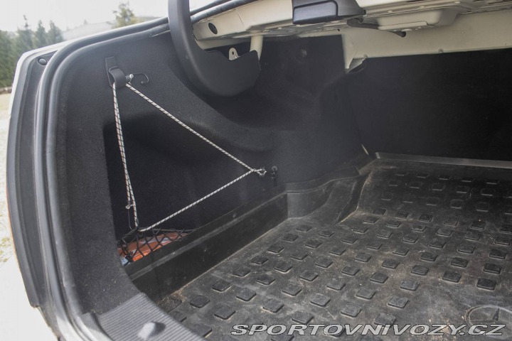 Mercedes-Benz C 300 4MATIC 170 kW / NA S 2011