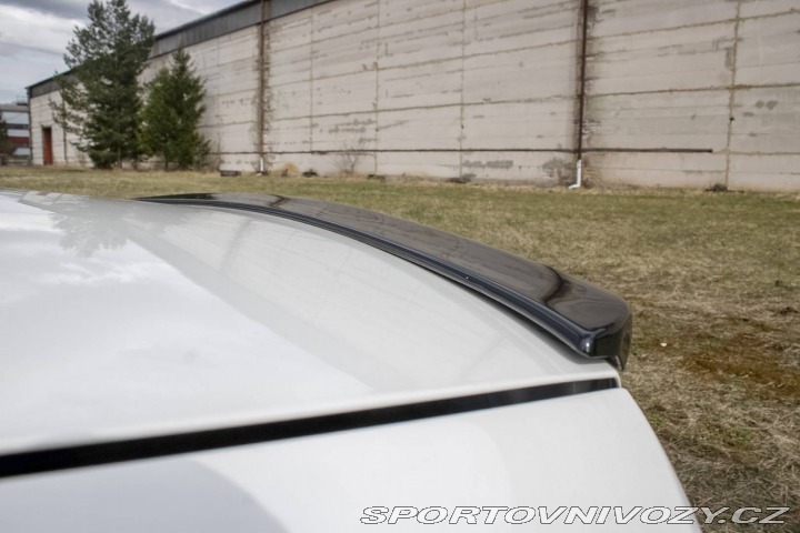 Mercedes-Benz C 300 4MATIC 170 kW / NA S 2011