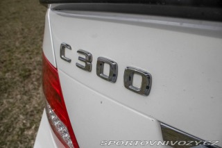 Mercedes-Benz C 300 4MATIC 170 kW / NA S 2011