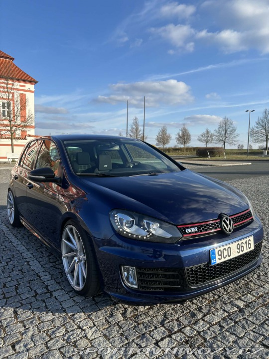 Volkswagen Golf GTI Edice 35 DSG 2011