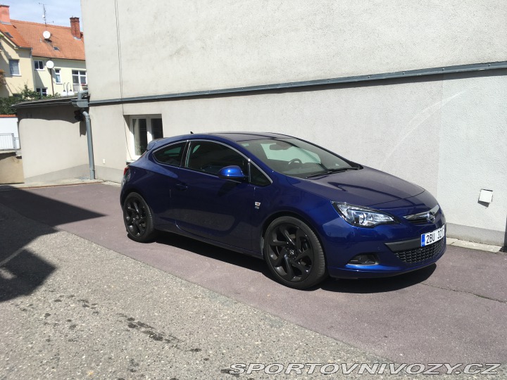 Opel Astra GTC, OPC line 1.6 TURBO 2014