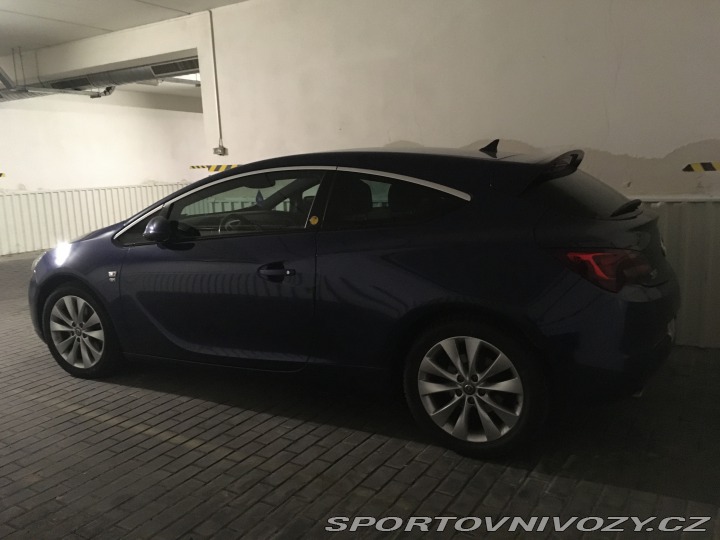 Opel Astra GTC, OPC line 1.6 TURBO 2014