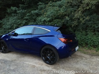 Opel Astra GTC, OPC line 1.6 TURBO 2014