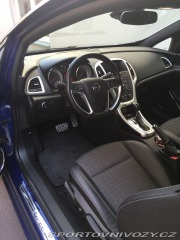 Opel Astra GTC, OPC line 1.6 TURBO 2014