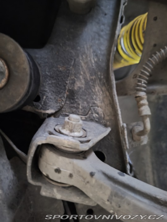 Mitsubishi Lancer EVO  2002