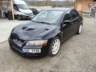 Mitsubishi Lancer EVO  2002