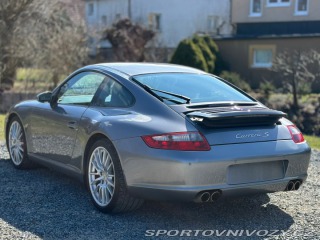 Porsche 911 3.8 Carrera S 2005