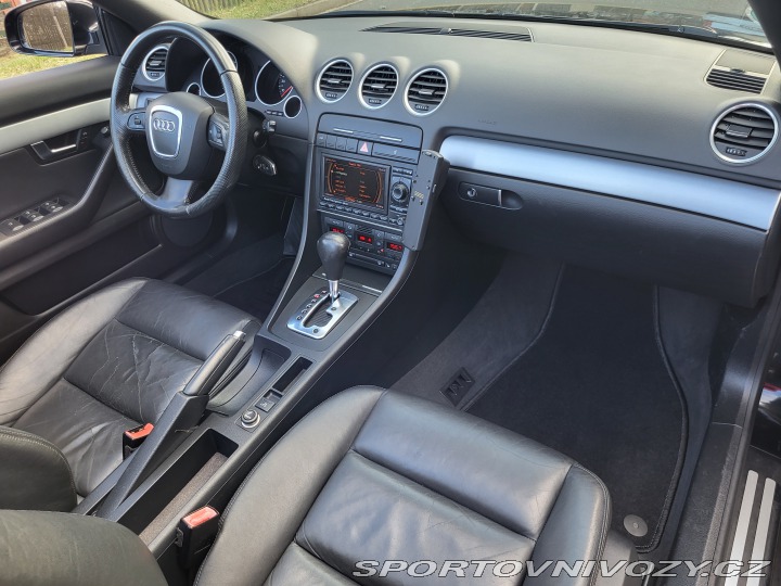 Audi A4 2.0TDI CABRIO KŮŽE NAVI 2008
