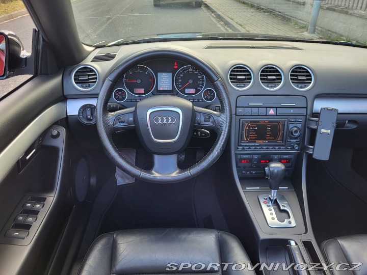 Audi A4 2.0TDI CABRIO KŮŽE NAVI 2008