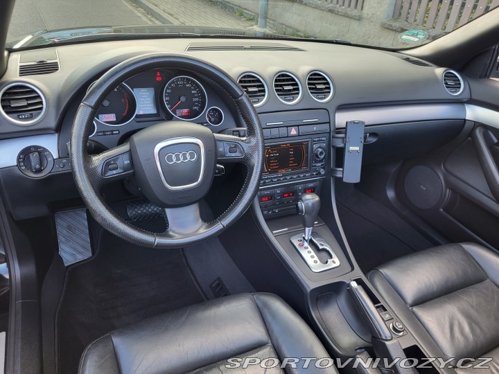 Audi A4 2.0TDI CABRIO KŮŽE NAVI 2008