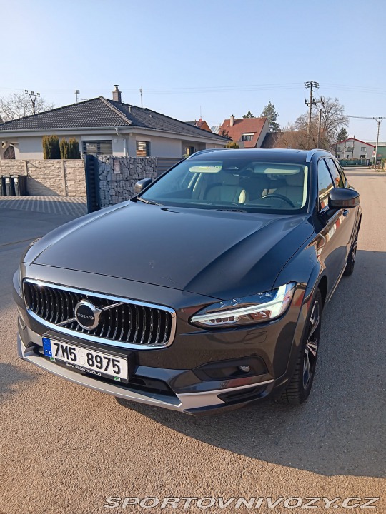 Volvo V90 V90 CC 4x4 diesel B5 2022