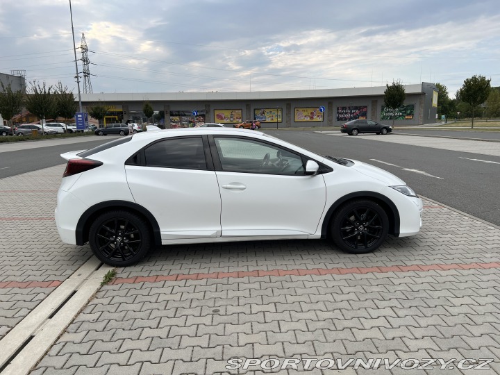 Honda Civic IX facelift 1.8 i-VTEC 10 2016