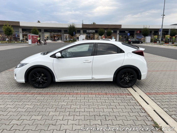 Honda Civic IX facelift 1.8 i-VTEC 10 2016