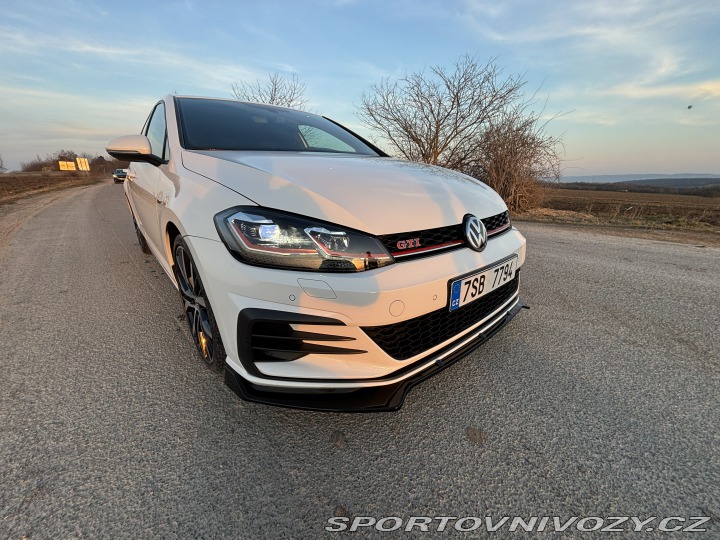 Volkswagen Golf 7.5 GTI Performance 2019