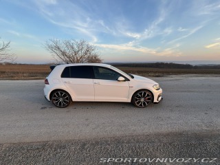 Volkswagen Golf 7.5 GTI Performance 2019