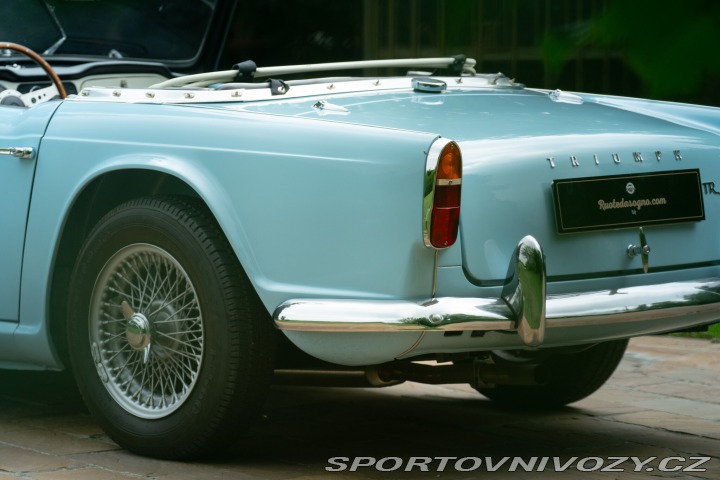 Ostatní značky Ostatní modely Triumph TR4 250 1963