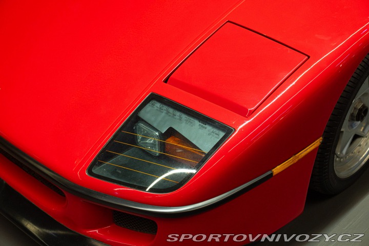 Ferrari F40 1991
