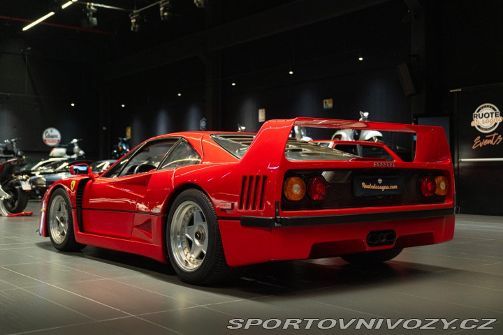 Ferrari F40 1991