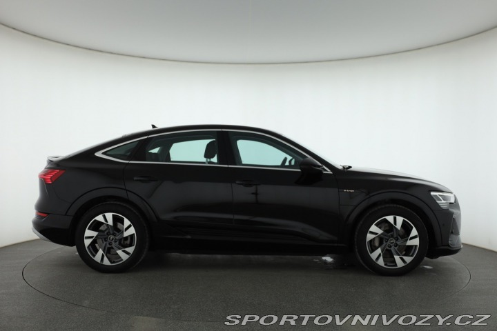 Audi Ostatní modely e-tron Sportback Sportback  50 quattro 2021
