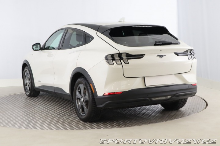 Ford Mustang Mach-E  Standard Range RW 2022