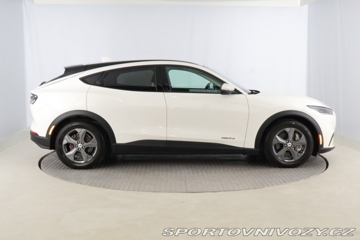 Ford Mustang Mach-E  Standard Range RW 2022