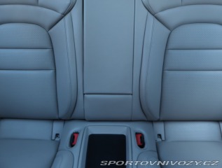 Porsche Taycan 84 kWh Plus 2022