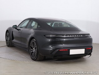 Porsche Taycan 84 kWh Plus 2022