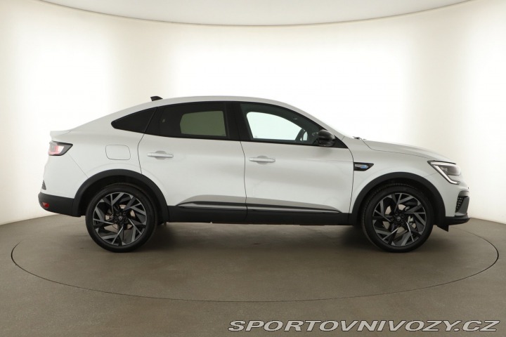 Renault Alpine Esprit Alpine E-Tech 2025