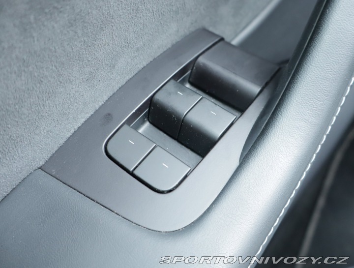 Tesla Model Y Long Range AWD 79kWh 2022