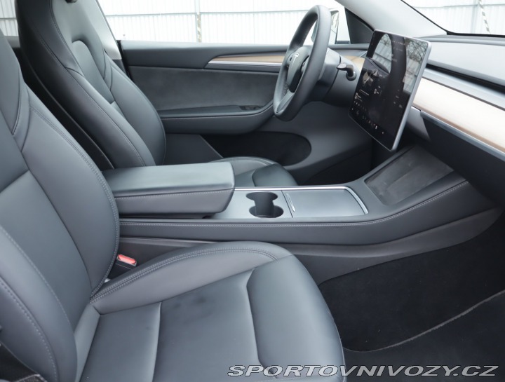 Tesla Model Y Long Range AWD 79kWh 2022