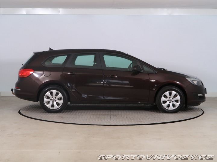 Opel Astra 2.0 CDTI 2014
