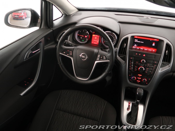 Opel Astra 2.0 CDTI 2014