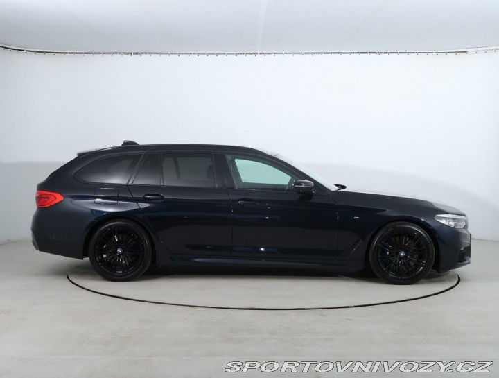 BMW 5 M Sport 540i xDrive 2019