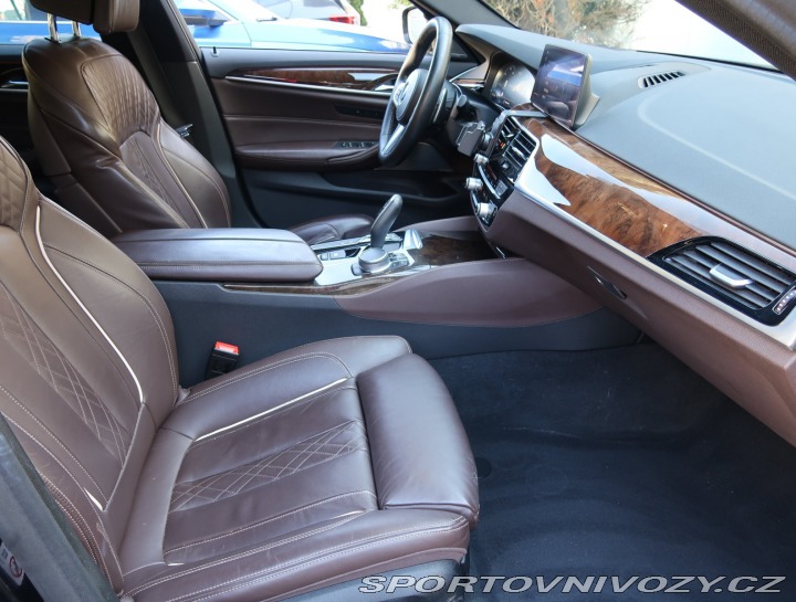 BMW 5 M Sport 540i xDrive 2019