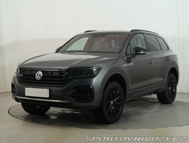 Volkswagen Ostatní modely Touareg R-Line 3.0 TDI 2020