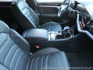 Volkswagen Ostatní modely Touareg R-Line 3.0 TDI 2020