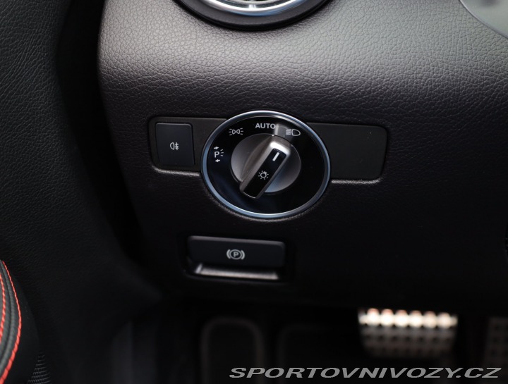 Mercedes-Benz SLC 300 2019